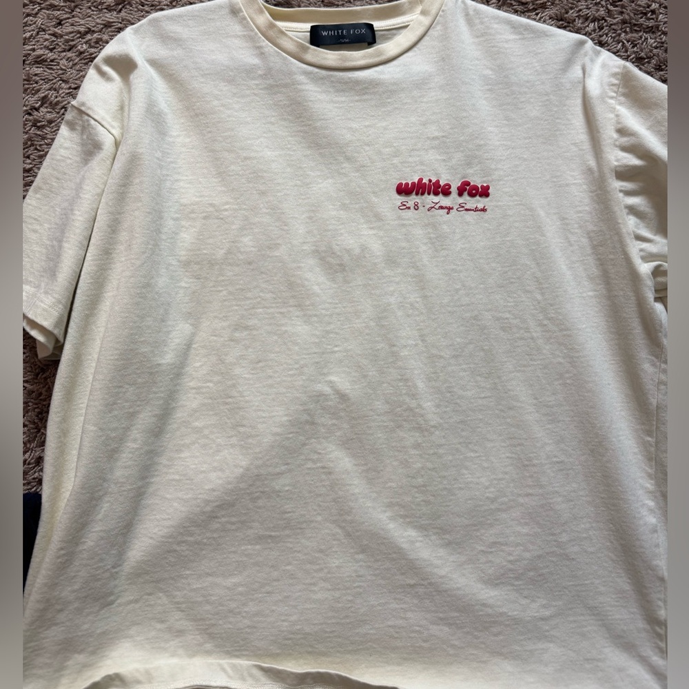 White fox tshirt